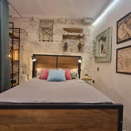 Philosopher's Getaway In The Old Town Korčula
